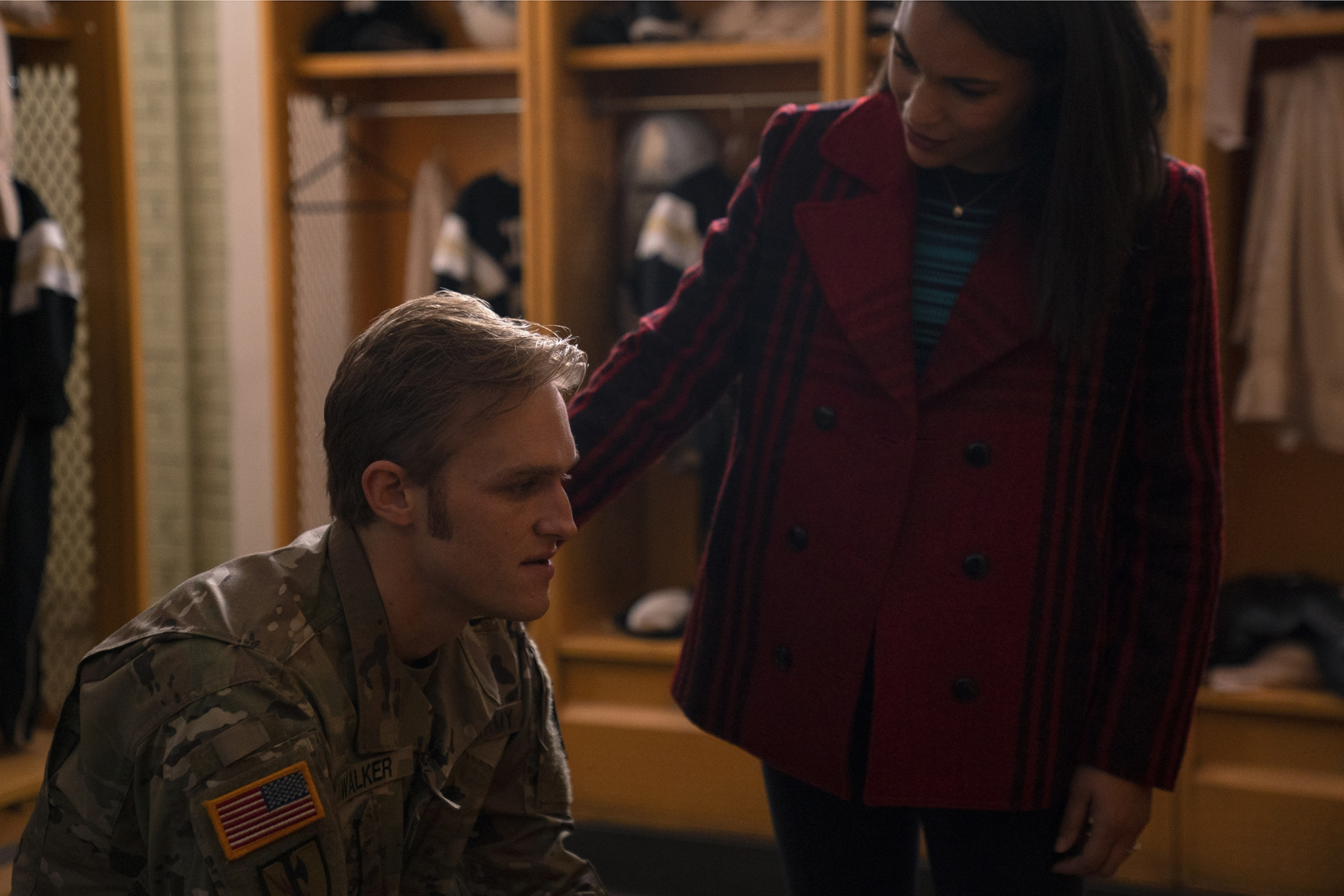 John Walker (Wyatt Russell) and Olivia Walker (Gabrielle Byndloss) in The Falcon And The Winter Solider